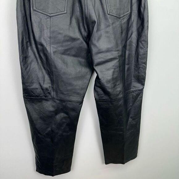 Silhouettes Vintage Women’s Plus size Black Leather High Rise Tapper Leg Pant - Picture 7 of 11